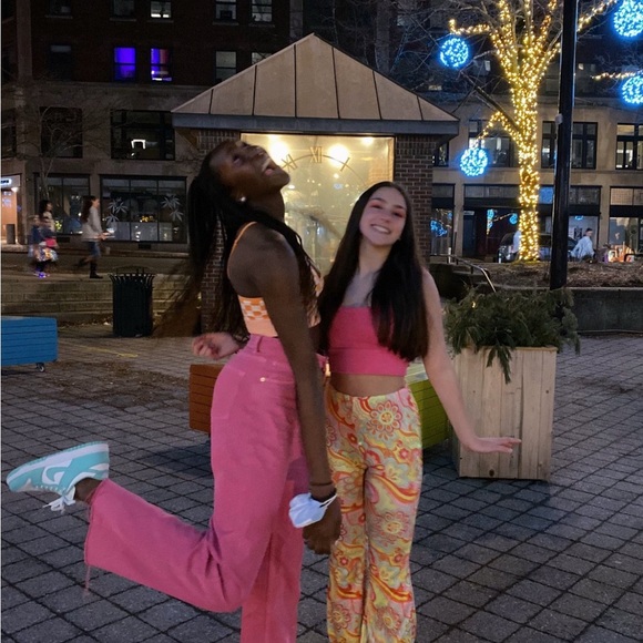 Women's Pink Pants - Picture 4 of 4